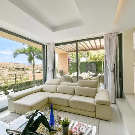 Lagos 31 By Villagrancanaria *